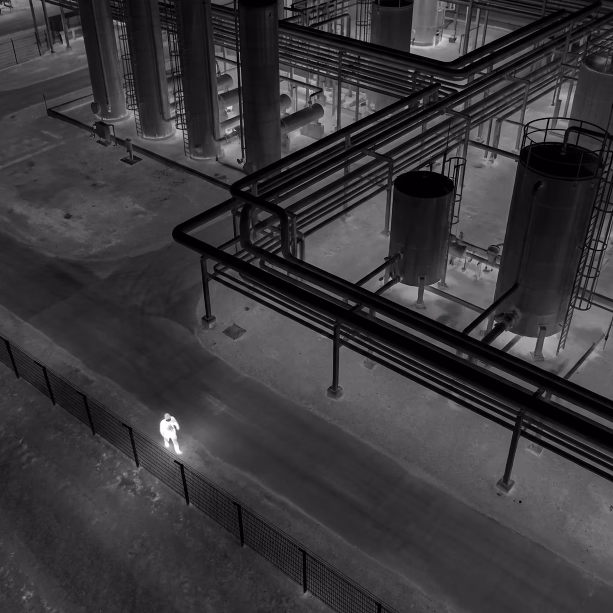 Alerte d'intrusion périmétrique le long de la clôture du site