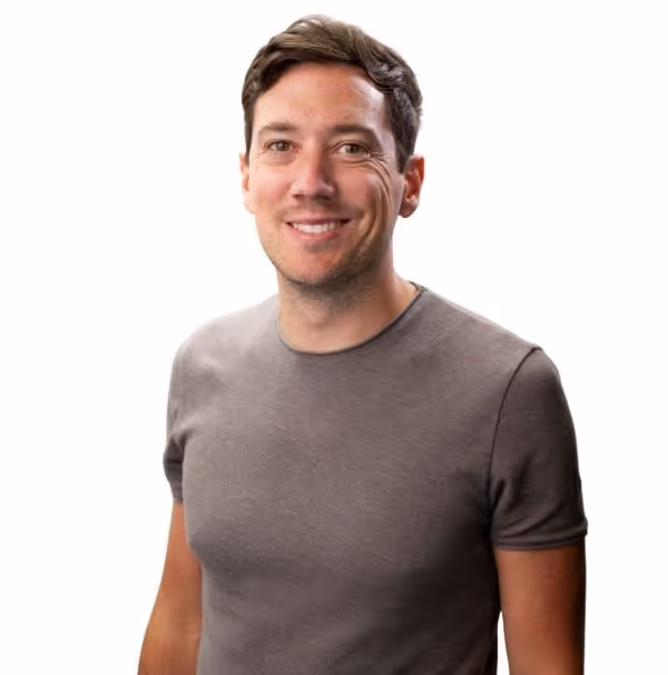 Randall Warnas headshot